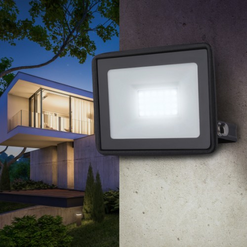 Прожектор светодиодный уличный ЭРА LPR-023-0-30K-030 30Вт 3000K 2400Лм IP65 Прожектор светодиодный уличный ЭРА LPR-023-0-30K-030 30Вт 3000K 2400Лм IP65